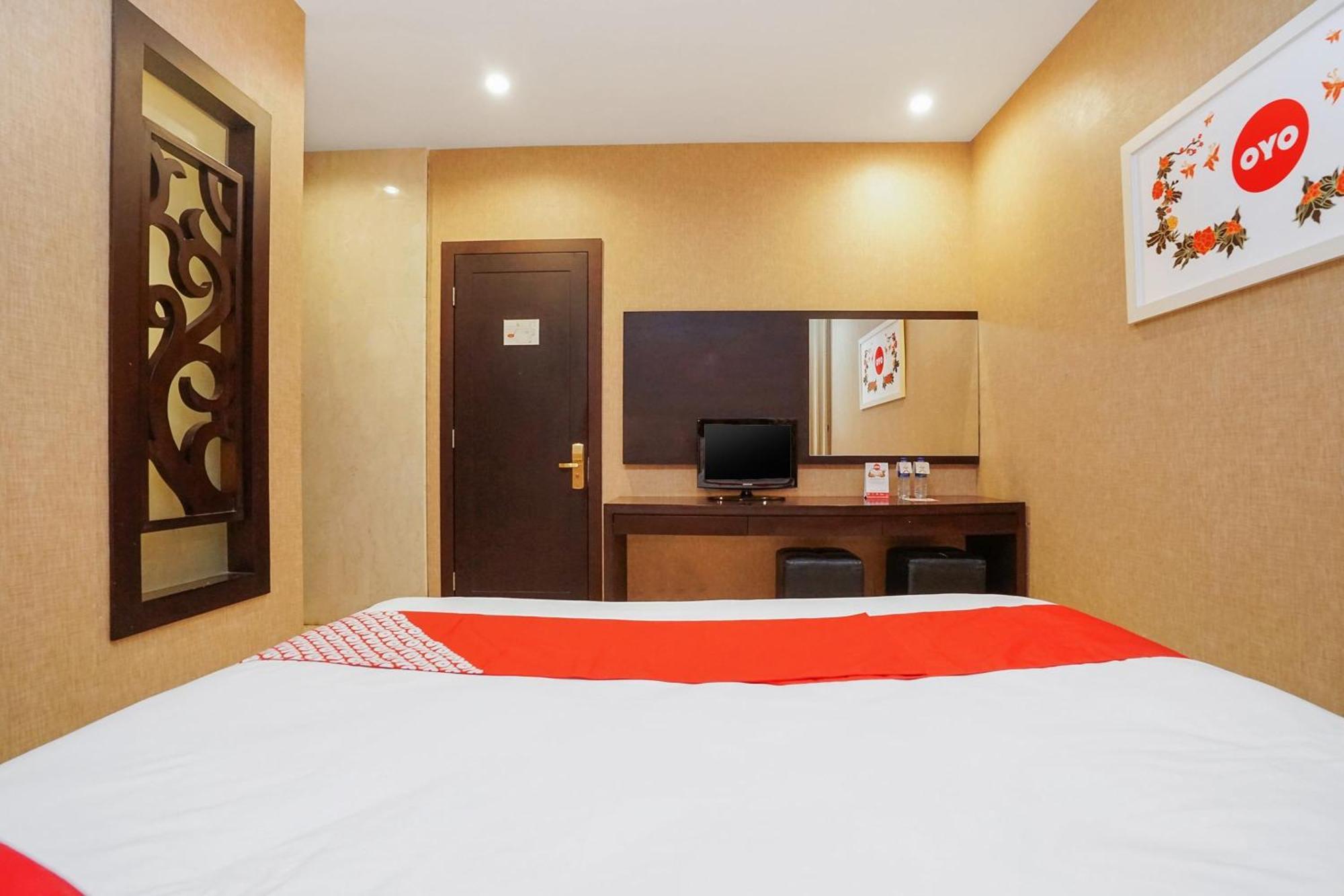 Istana Permata Ngagel Otel Surabaya Dış mekan fotoğraf