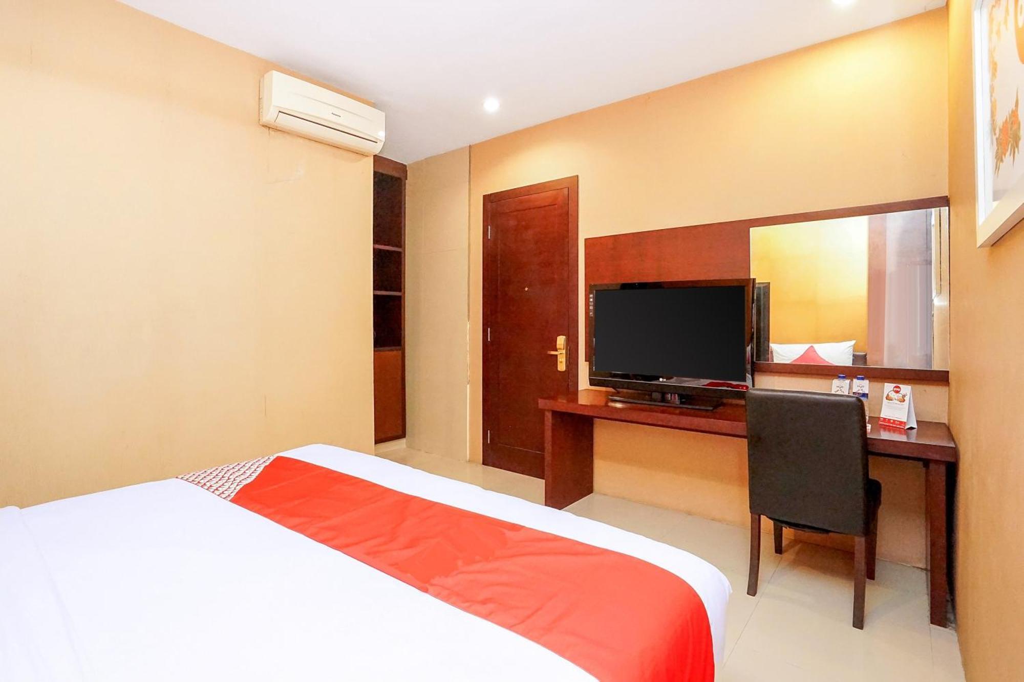 Istana Permata Ngagel Otel Surabaya Dış mekan fotoğraf