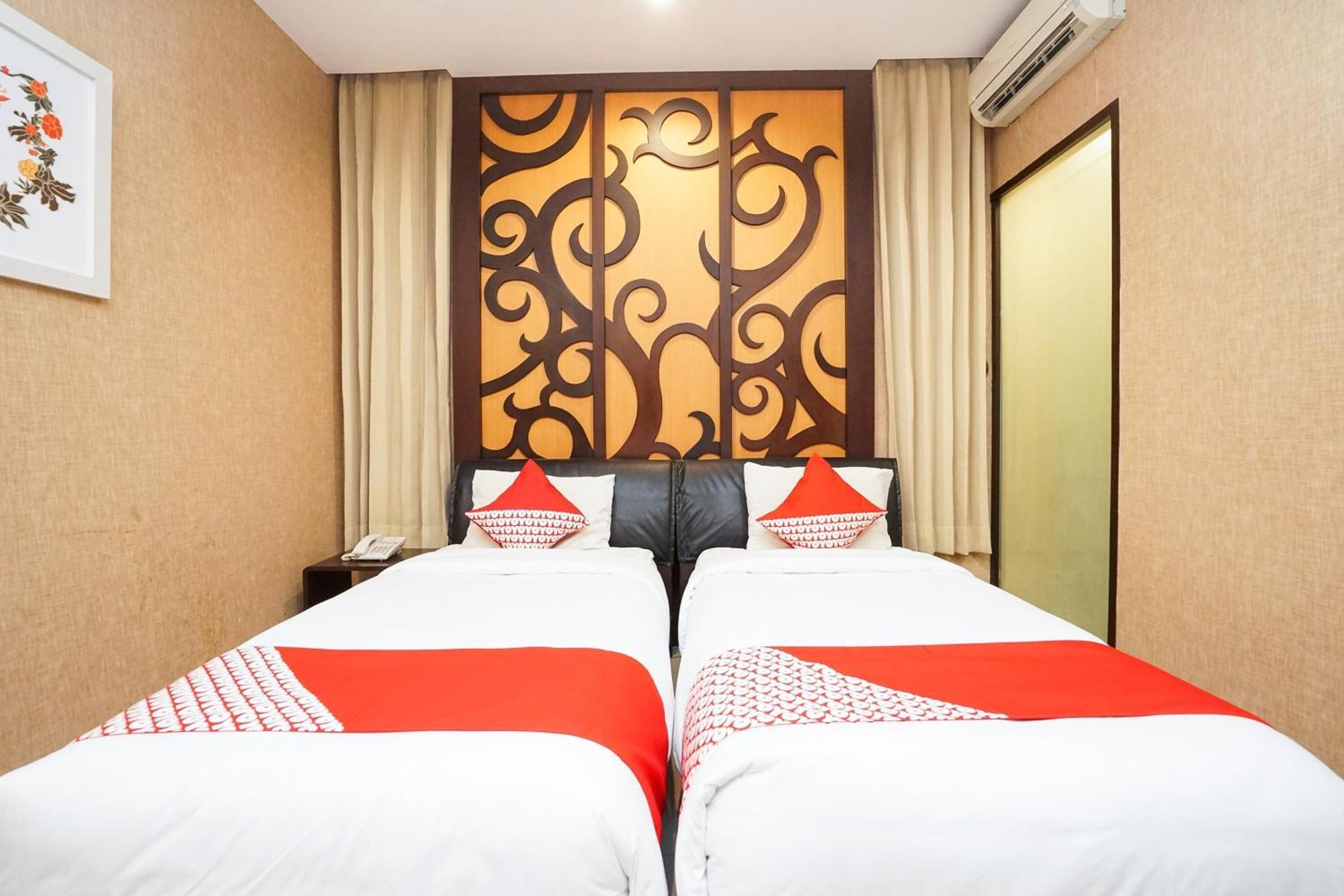 Istana Permata Ngagel Otel Surabaya Dış mekan fotoğraf