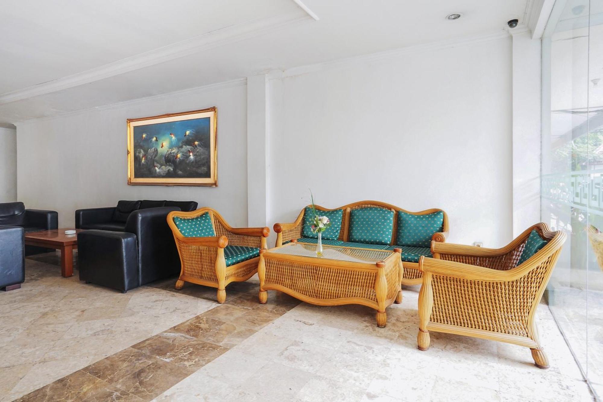 Istana Permata Ngagel Otel Surabaya Dış mekan fotoğraf