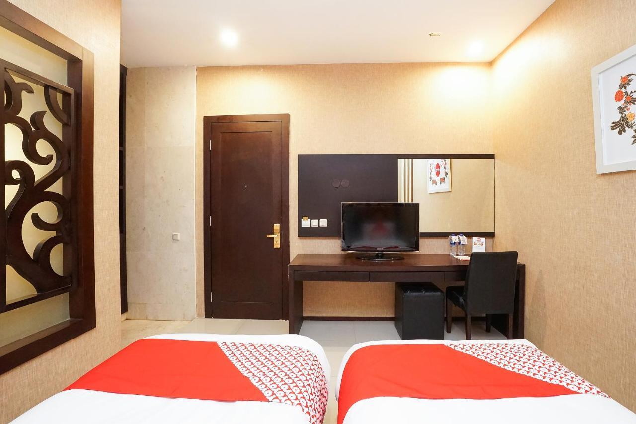 Istana Permata Ngagel Otel Surabaya Dış mekan fotoğraf
