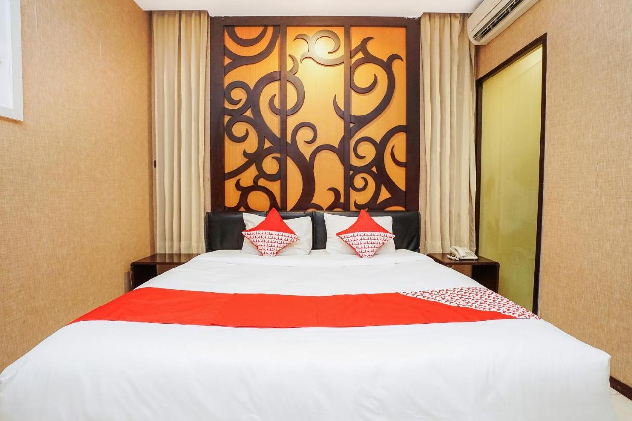 Istana Permata Ngagel Otel Surabaya Dış mekan fotoğraf