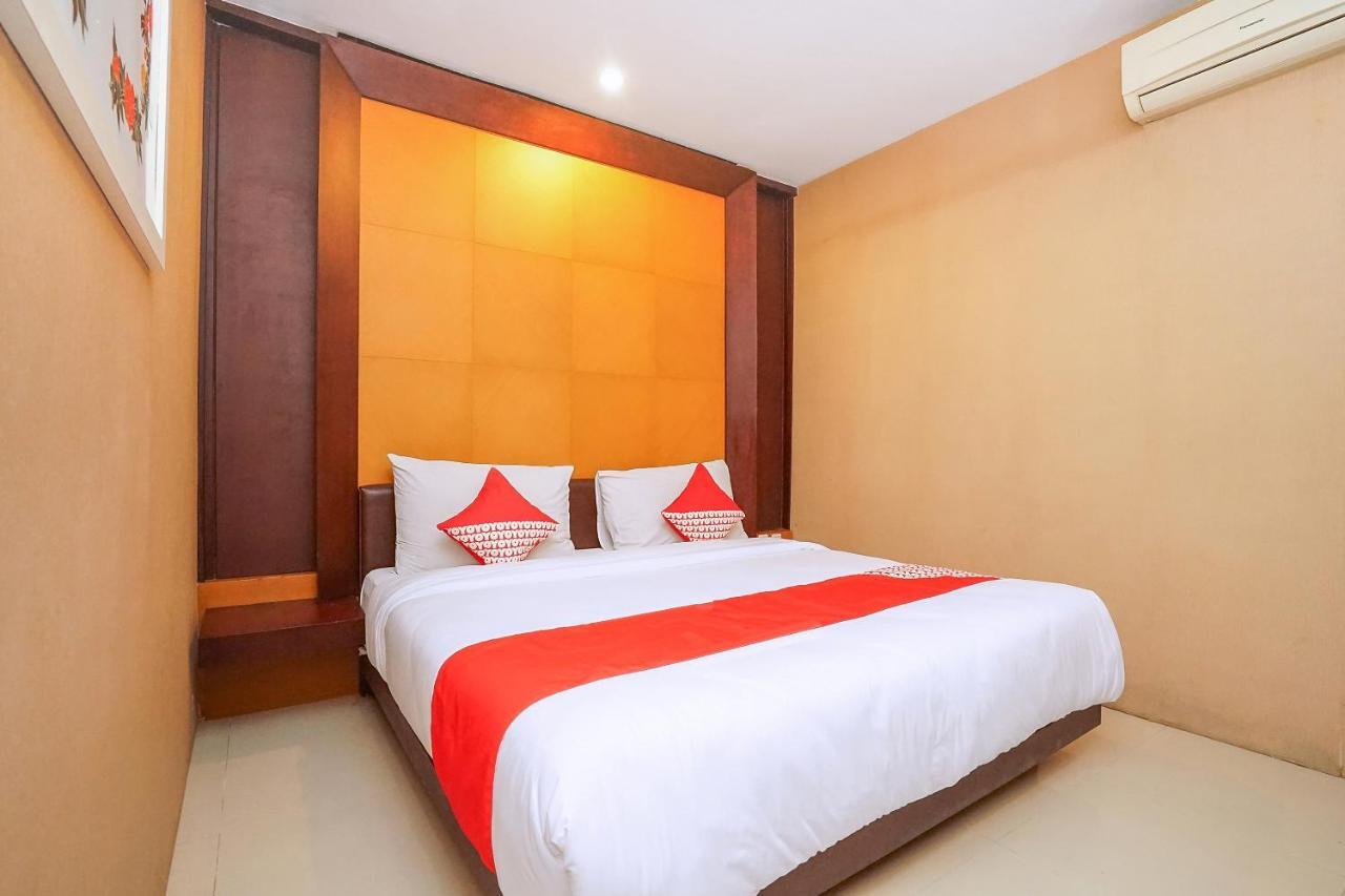 Istana Permata Ngagel Otel Surabaya Dış mekan fotoğraf